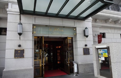 Matsuyama Hotel | Comfortable Nonsmoking Standard Single at Hotel Blion Naha