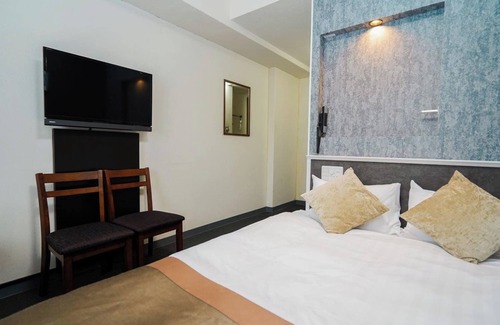 Kita Ward Hotel | Comfortable Non-Smoking Double Room Near Okayama Attractions