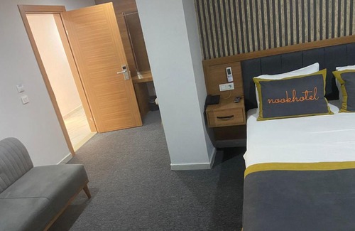 Yenisehir Hotel | Inviting Nook Hotel: Oceanfront Views and Family Amenities
