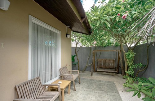 Fehendhoo House | Unwind at Noomoo Grand & Spa with Oceanfront Views