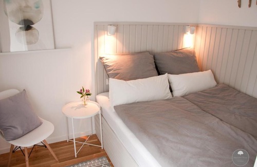 Wittenborn Apartment | Pet-Friendly Retreat at Noorden Stuuv - Rated 9/10 by Guests