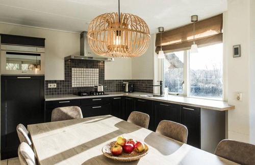 Municipality of Ameland House | Noorman: Cozy Retreat in the Dunes Near the Beach