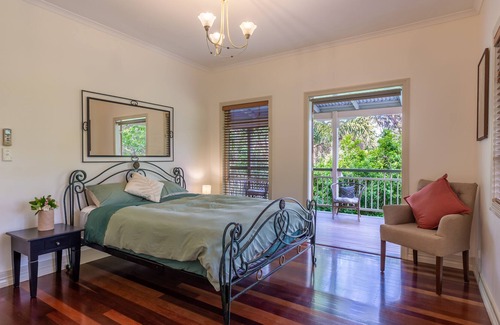 Cootharaba House | Noosa Hinterland Retreat