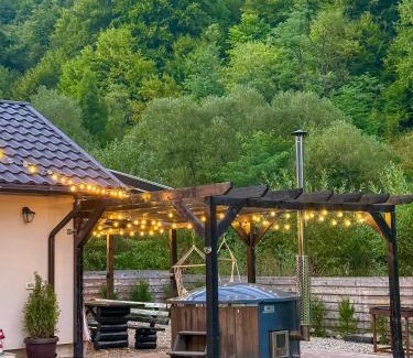 Malaia House | Family-Friendly NOR Villa with Hot Tub and Kitchen Perks