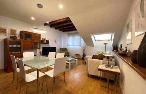 Cangas de Onis Apartment | Welcoming Norabona Cangas de Onís: Family-Friendly Retreat
