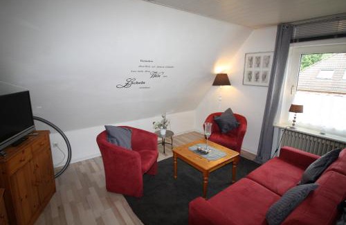Norden Apartment | Nord-Strand: Family-Friendly Retreat with Pool Access