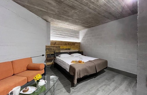 Yerevan Hotel | NorDar Hotel: Guest Rated 10/10 with Pool and Spa Amenities
