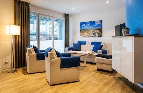Norddeich Apartment | Norddeich Perle: Family-Friendly Retreat with Elevator Access