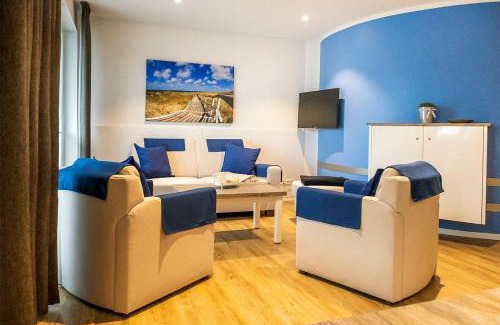 Norddeich Apartment | Norddeich Perle: Family-Friendly Retreat with Elevator Access