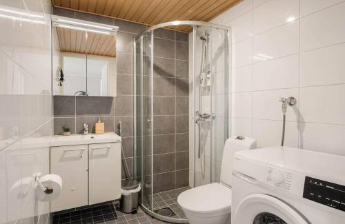 Lantinen District Apartment | Convenient Access to Airport & City at Norden Homes