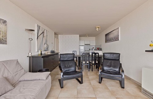 Blankenberge Apartment | Nordic B6