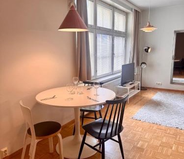 Hietalahti Apartment | Cozy Seaside Apartment - 4-Star Family-Friendly Retreat