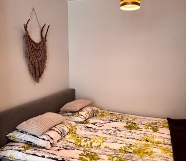 Hietalahti Apartment | Cozy Seaside Apartment - 4-Star Family-Friendly Retreat