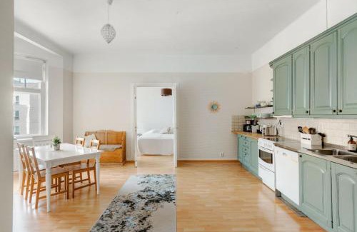 Etu-Toolo Apartment | Nordic Vintage Studio