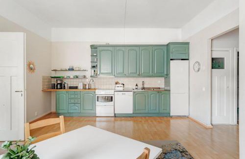 Etu-Toolo Apartment | Nordic Vintage Studio
