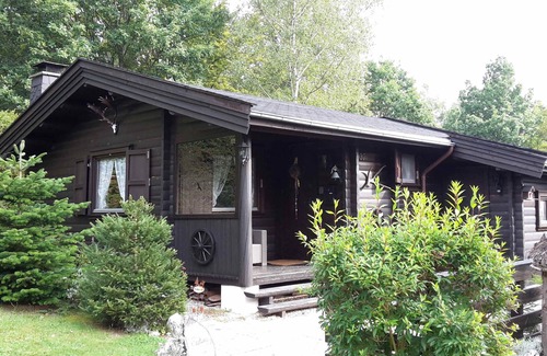 Bromskirchen Ski Chalet | Cozy Blockhaus in Sauerland - Rated 9.4 with Breakfast