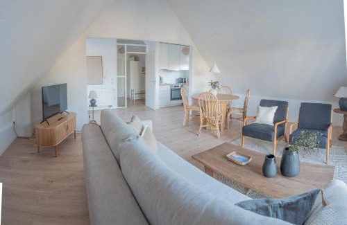 Leer Apartment | Inviting Nordisches Wohlfühlnest in Leer's Historic Old Town