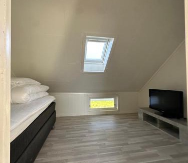 Leknes House | Nordlandshus Lofoten: Pet-Friendly Retreat with 9.8 Rating