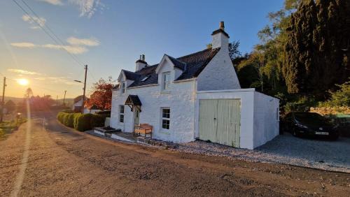 Newton Stewart House | Nordlys Cottage