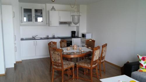 Grinzing Apartment | Nordrand-Apartment: Highly Rated Family-Friendly Retreat