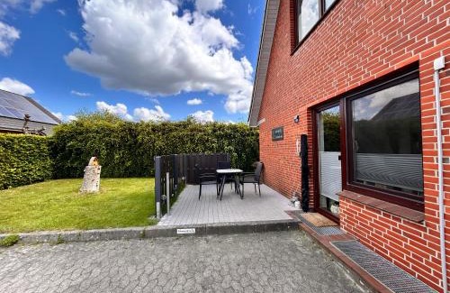Osterhusum Apartment | Nordseebude: Guest Favorite with Family-Friendly Amenities