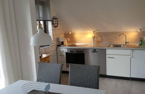 Katingsiel Apartment | Experience Sea Cloud 2 in Germany: Family & Pet Friendly Stay