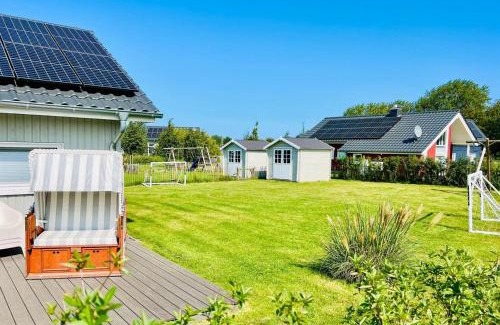 Schonberg House | Nordstern: Family-Friendly Retreat with Pool and Pet Welcome