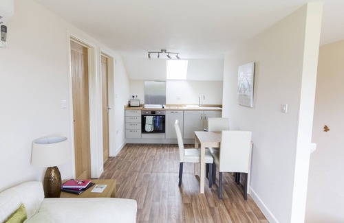 East Dereham Apartment | Relaxing Norfolk Country Retreat with Pool and Spa Amenities