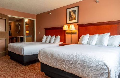 Roseau Hotel | Comfortable Norland Inn & Suites in Roseau with Pool Access