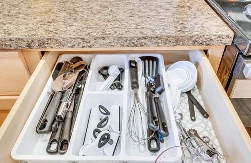 Norman Apartment | Norman Retreat: Family-Friendly Stay Near University of Oklahoma