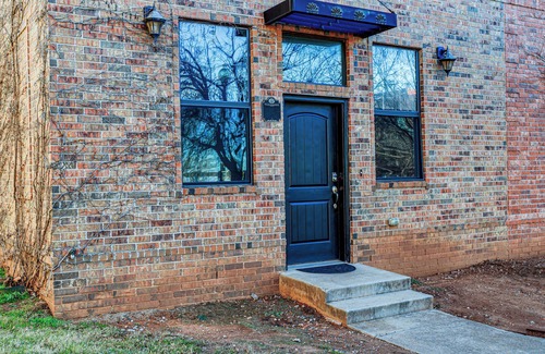 Norman Apartment | Norman Retreat: Family-Friendly Stay Near University of Oklahoma