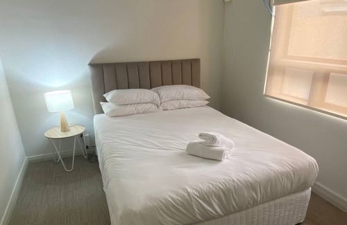 North Wollongong Hotel | Discover Normandie Wollongong: Family-Friendly Getaway
