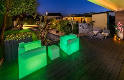 Queveda Apartment | Oceanfront Escape at Norte de Santillana - Rated 9.7/10