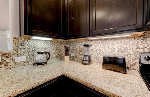 Anderson Mill House | North Austin Corporate-Ready 3BR