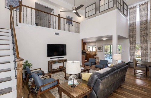 Forest North Estates House | North Austin Oasis: Family-Friendly Retreat with Pool Access