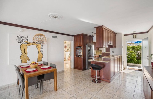 North Bay Village Apartment | North Bay Village Apartment with Pool by the Bay!
