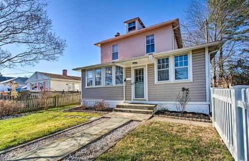North Beach House | North Beach Cottage - Steps from the Chesapeake Bay