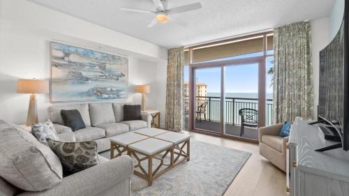 Windy Hill House | Oceanfront North Beach Resort and Villas - Rated 10/10!