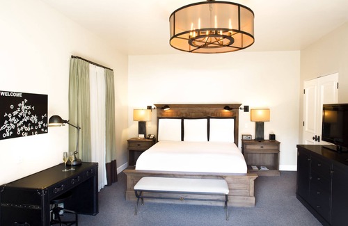 Yountville Hotel | Discover North Block Hotel: 4-Star Haven with Spa & Pool