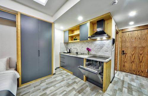 Kucukcekmece Hotel | North Blue Life: Family-Friendly Stay with Great Amenities