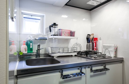 Yoyogi Apartment | North Cottage: Family-Friendly Shibuya Studio Near Meiji Shrine
