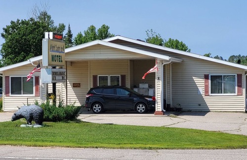 Orr Hotel | Family-Friendly North Country Inn #14 in Orr, MN