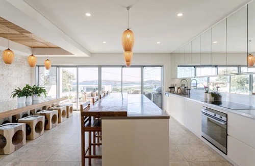 North Curl Curl House | Experience Breathtaking Views at North Curl Curl Resort