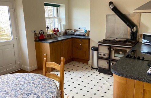 Pembroke House | Experience North Down Farm: Pet-Friendly & Wheelchair Accessible