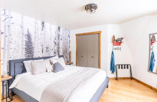 Columbia Falls House | Unforgettable North Fork Retreat: Perfect for Families