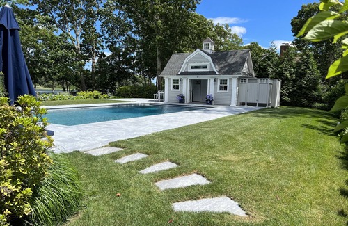 Peconic House | North Fork Waterfront 4-bedroom Home w/Pool & Dock