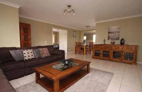 North Haven House | Family-Friendly Retreat at North Heaven Station, 4-Star Comfort