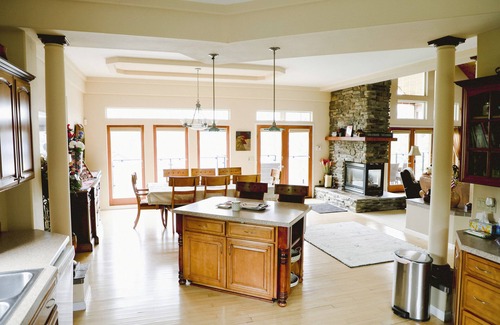 Post Falls House | Premium Coeur d'Alene Waterfront Home with Private Dock