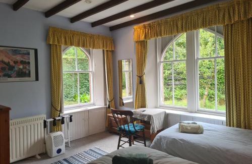 Crieff House | Inviting Stay at North Lodge of Orchil - Pet & Child Friendly