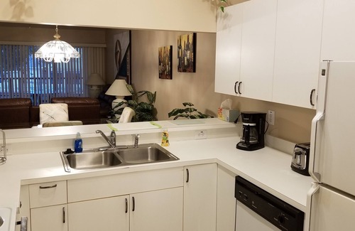 Palm River Estates Condo | Idyllic North Naples Condo: Pool, Oceanfront & Spa Retreat